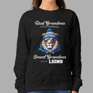 Real Grandma Love Football Smart Grandma Love The Lions Shirt